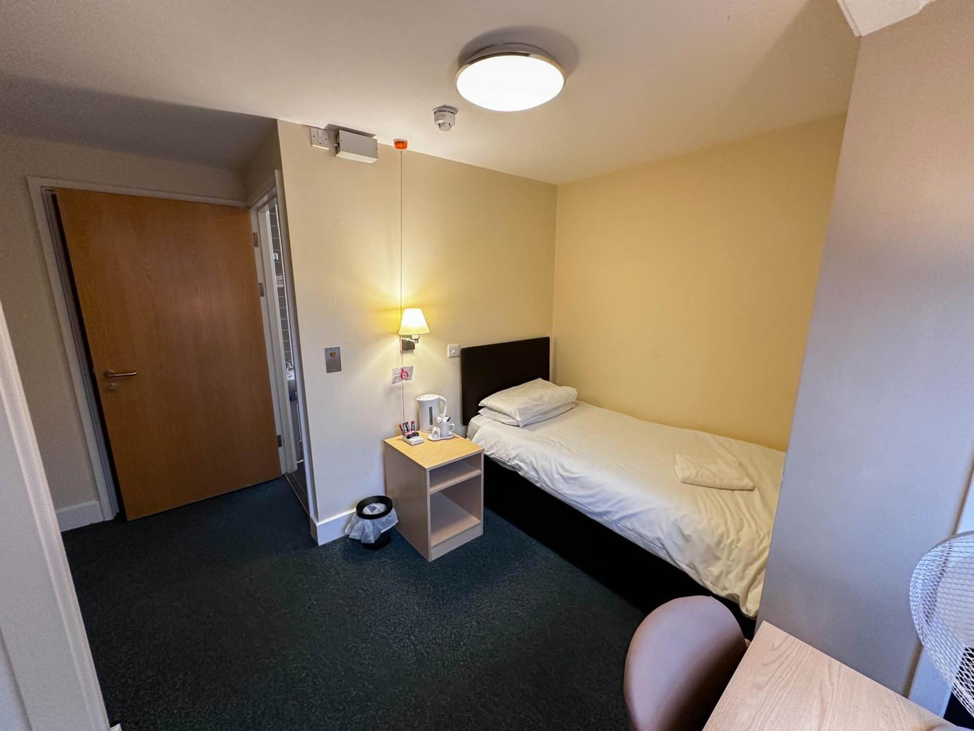 Wilson Carlile Centre Hotell Sheffield Rum bild